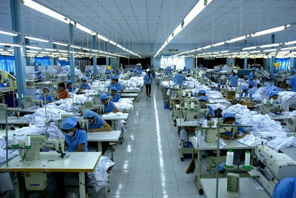 Bí quyết "vàng" khi lựa chọn dịch vụ may mặc theo yêu cầu