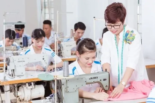 Khám phá thế giới đa dạng của trang phục thời trang
