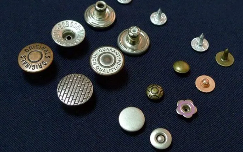 Phụ Kiện May Mặc Là Gì? Tại Sao Chúng Quan Trọng?
